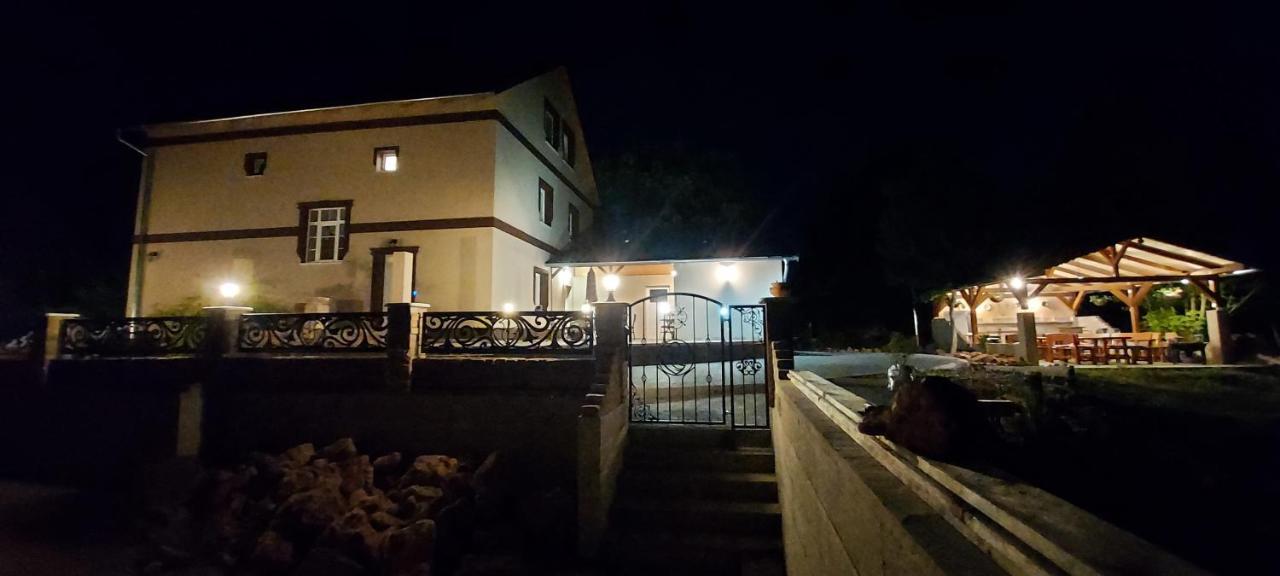 Villa Verteskacsa Vértesacsa Εξωτερικό φωτογραφία
