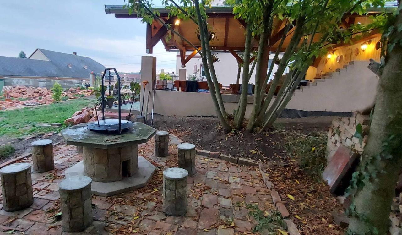 Villa Verteskacsa Vértesacsa Εξωτερικό φωτογραφία